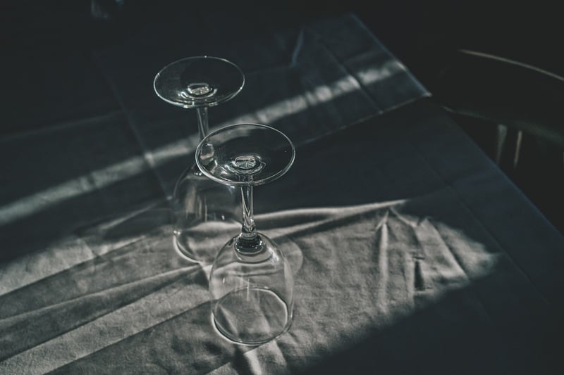Dragon Table Settings
