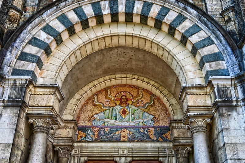 Dreamy Archway